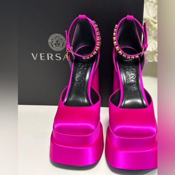 Versace Shoes Versace Medusa Satin Platform Pumps Size 8 Poshmark